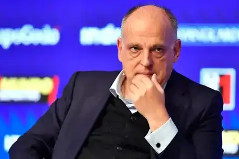 世杯巴洛贡禁赛延期引发争议，特巴斯批评FIFA