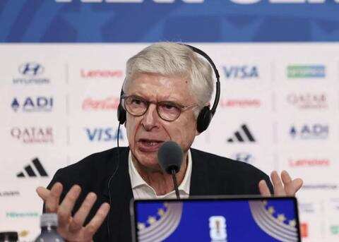 FIFA将审查补水休息,贝尔萨批其破坏比赛节奏