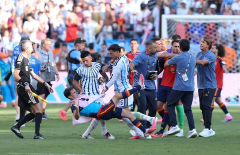 赛后拳击风波:FIFA启动对阿根廷调查